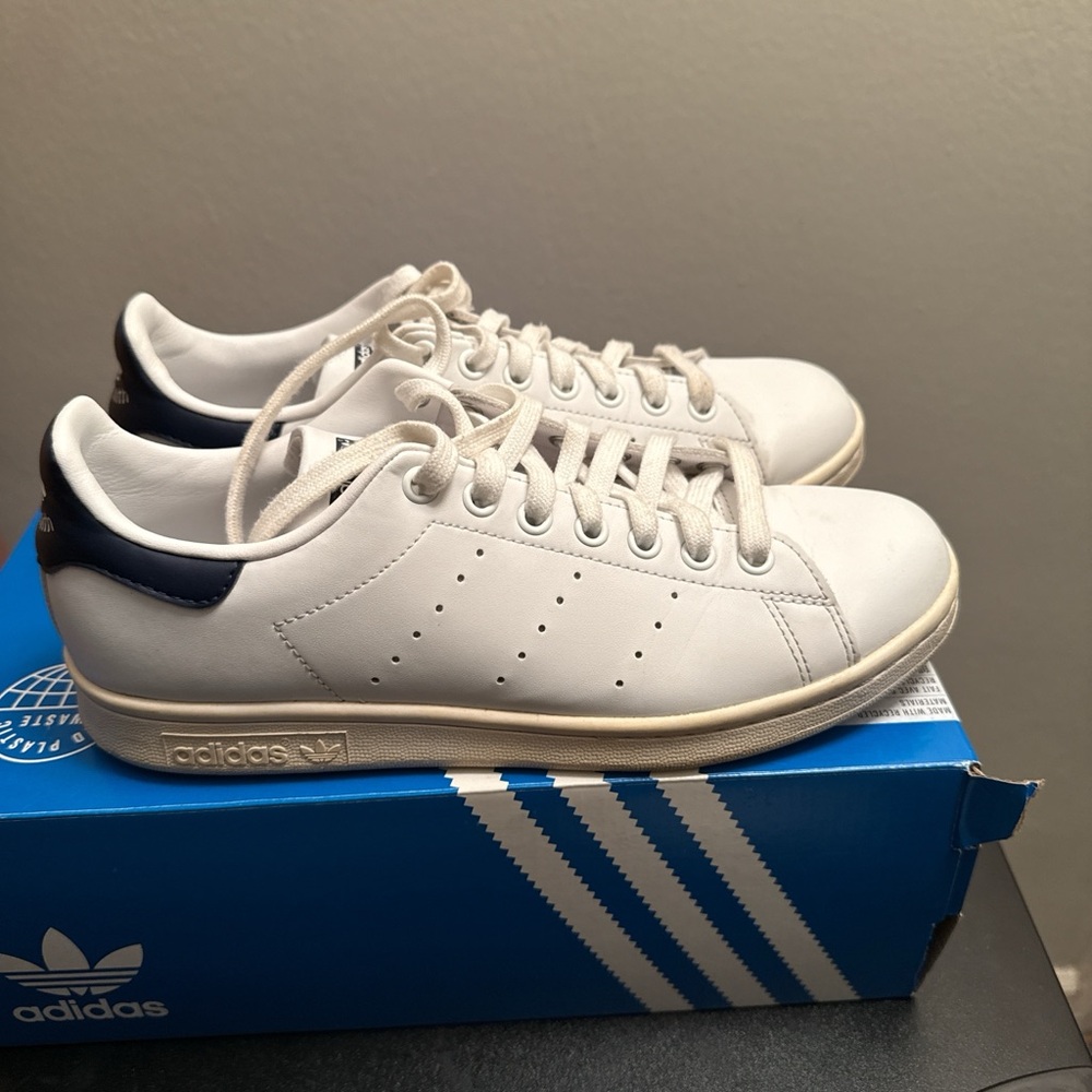 Adidas Men's White Sneakers with Navy Accents